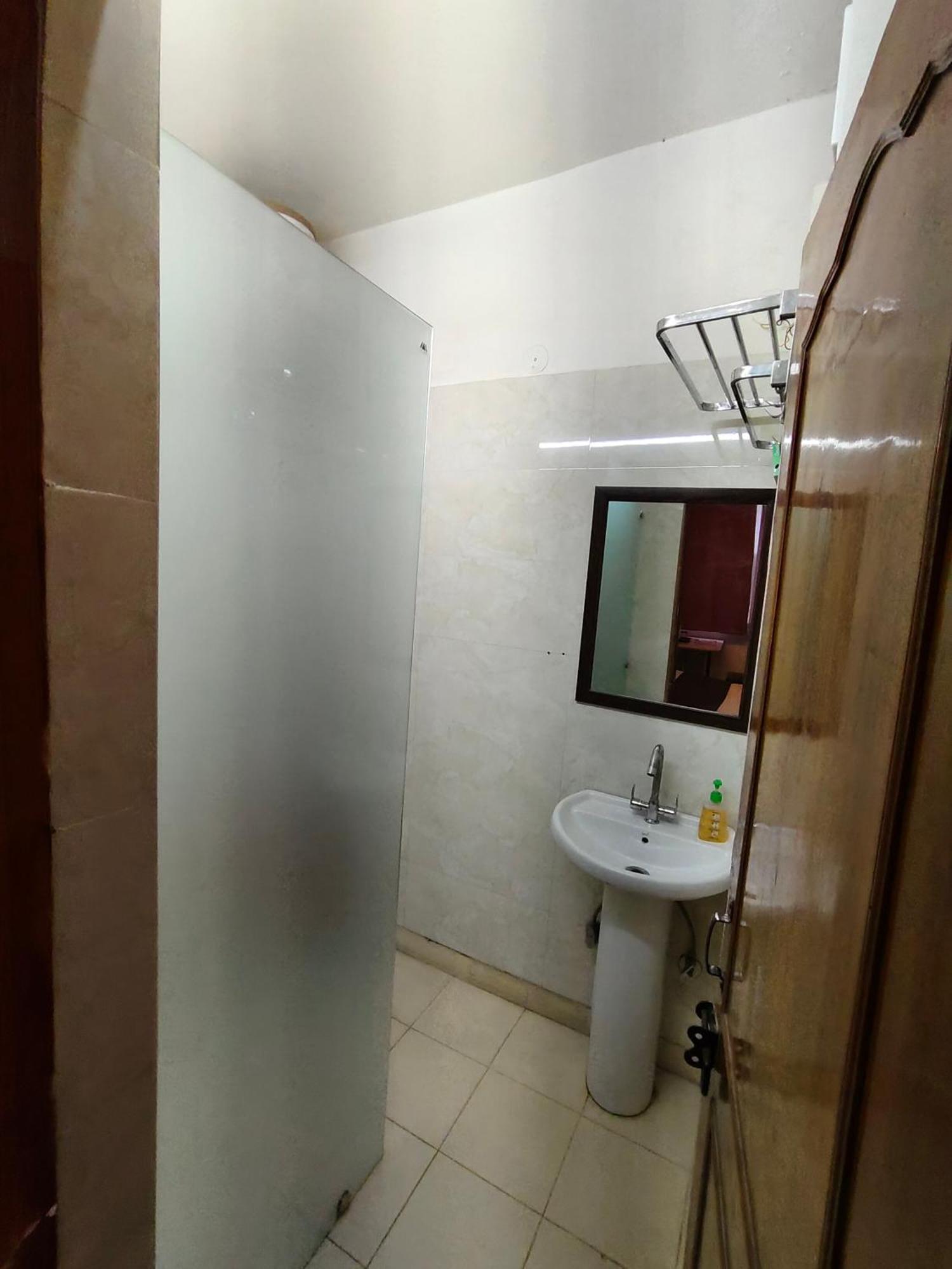 Hotel New Imperial Ghaziabad Zewnętrze zdjęcie